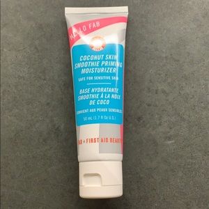 First aid beauty priming moisturizer